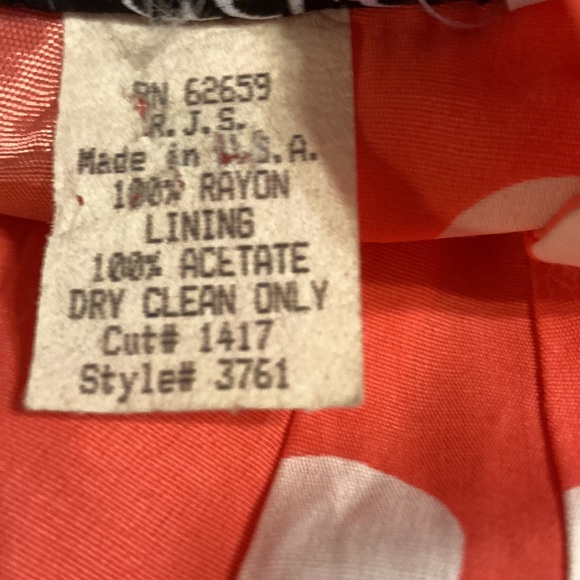 Vintage shorts jumper by RJ Stevens. Sleeveless. Size 6. - Picture 3 of 5